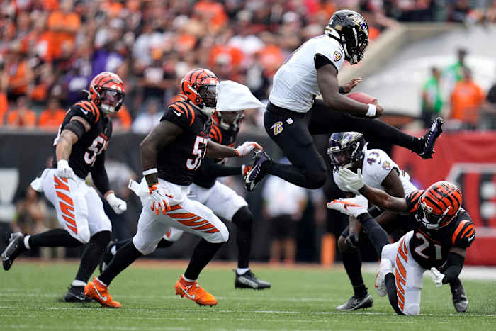 Ravens quarterback Lamar Jackson passed for 237 yards and a pair of touchdowns in a Week 2 win over the Bengals.